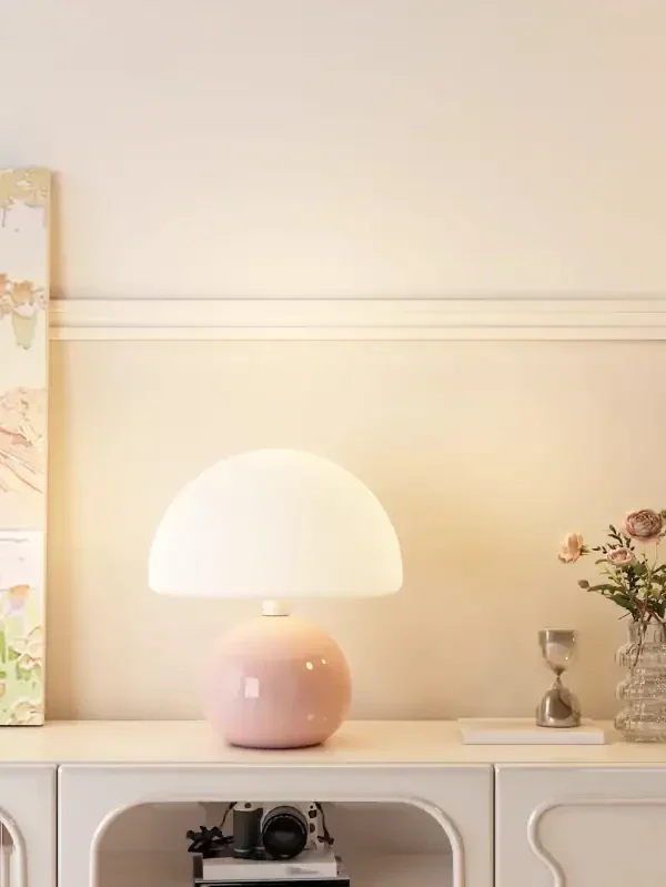Decorative USB Table Lamp - Image 3
