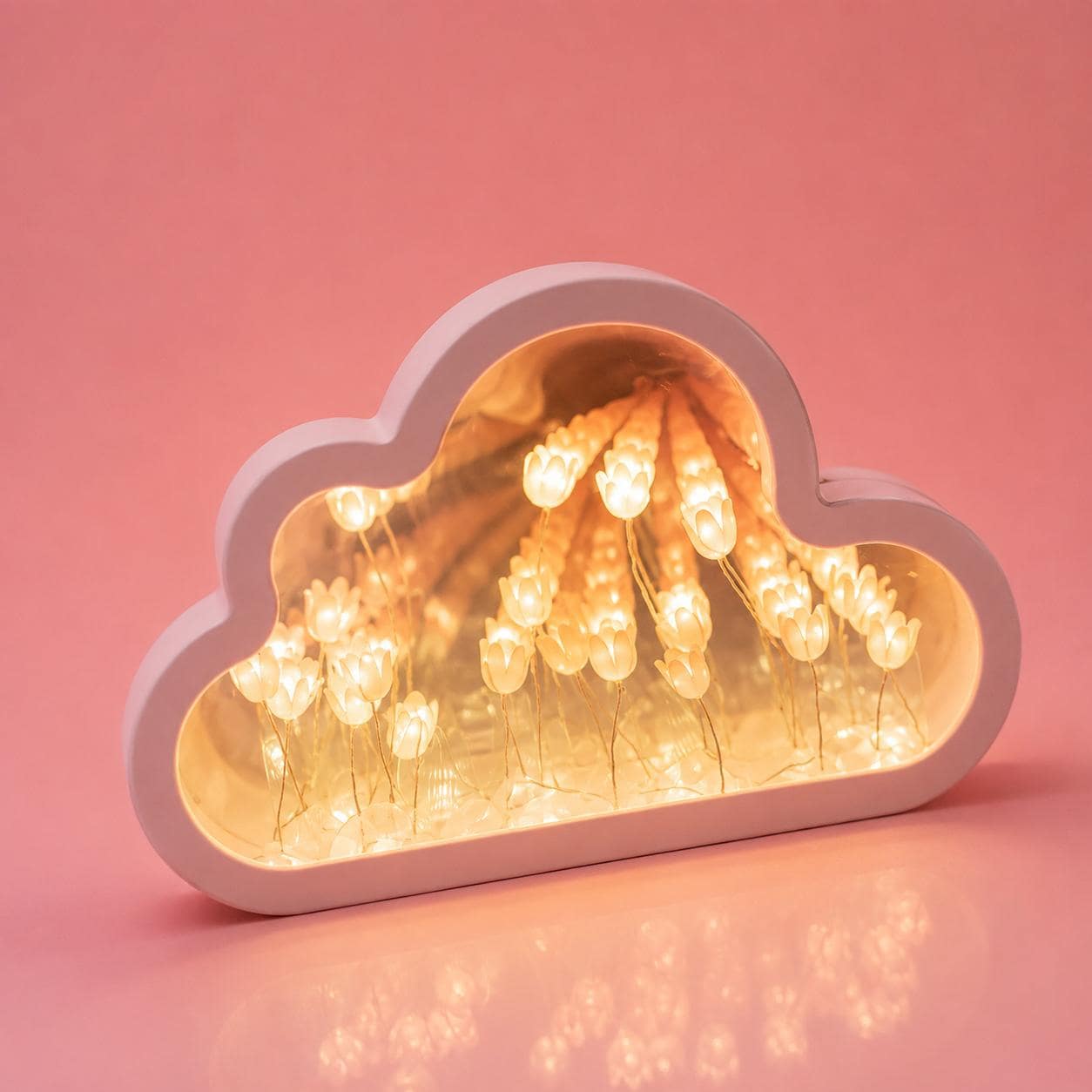 Cloud Mirror Tulip Lamp